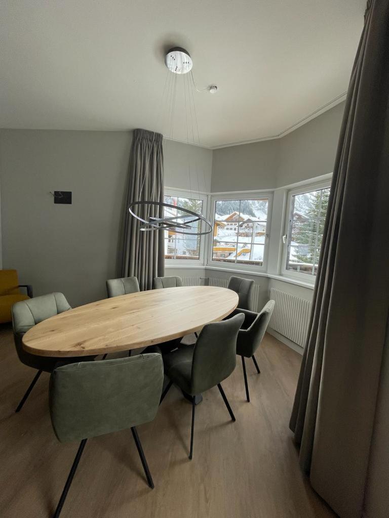 Almtraum Berwang Apartment Bagian luar foto