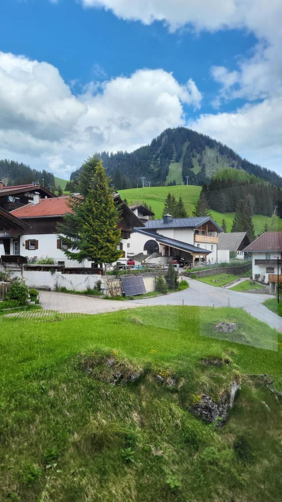 Almtraum Berwang Apartment Bagian luar foto