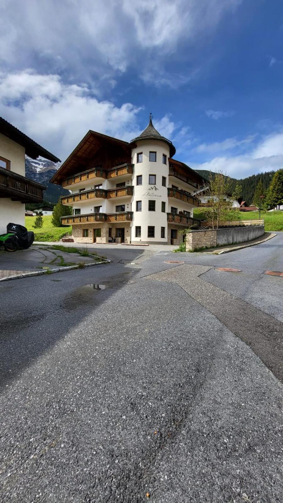 Almtraum Berwang Apartment Bagian luar foto